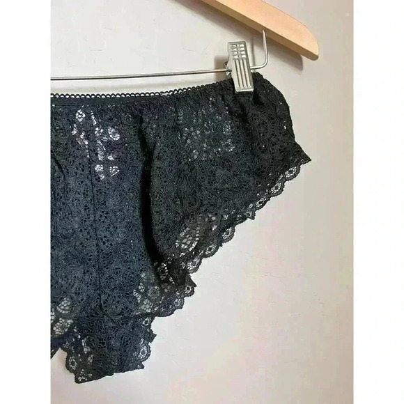 Victoria's Secret Underwear Bundle Size Small - Picture 11 of 15